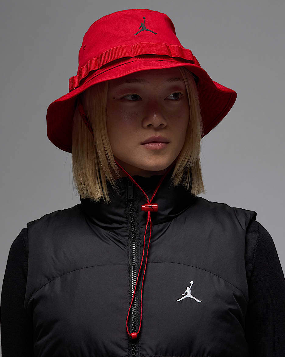 Red bucket hat nike clearance